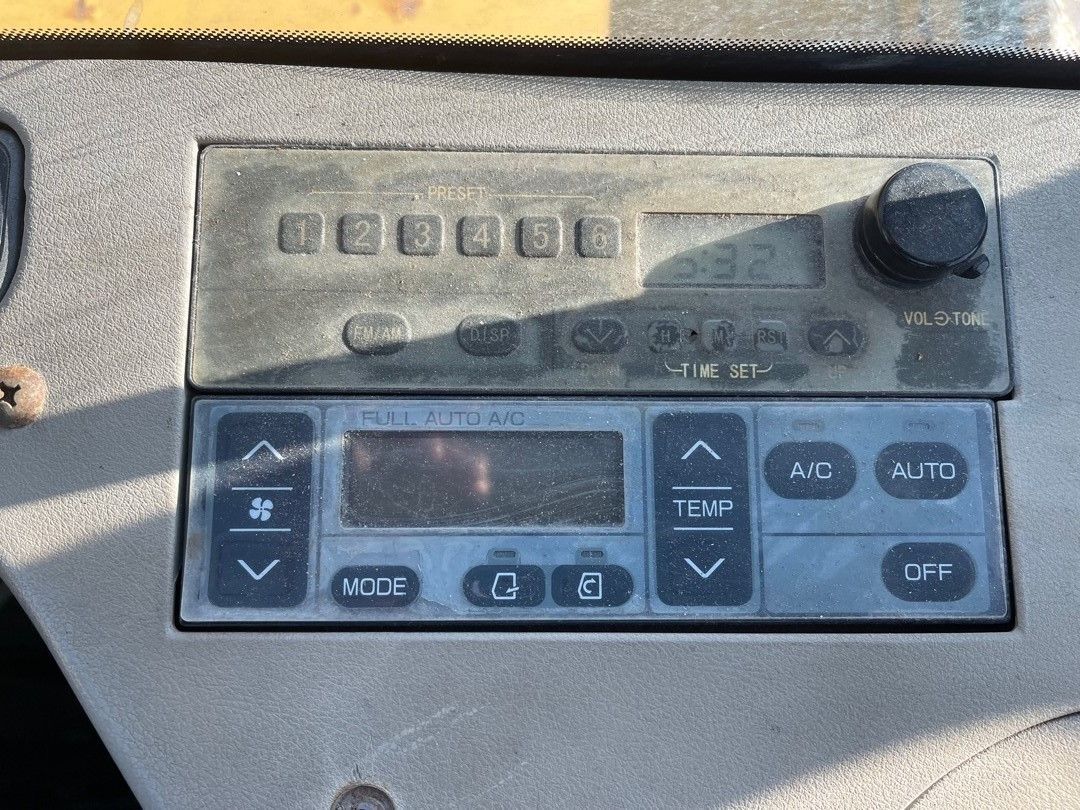 2008 DEERE 85D - Image 12